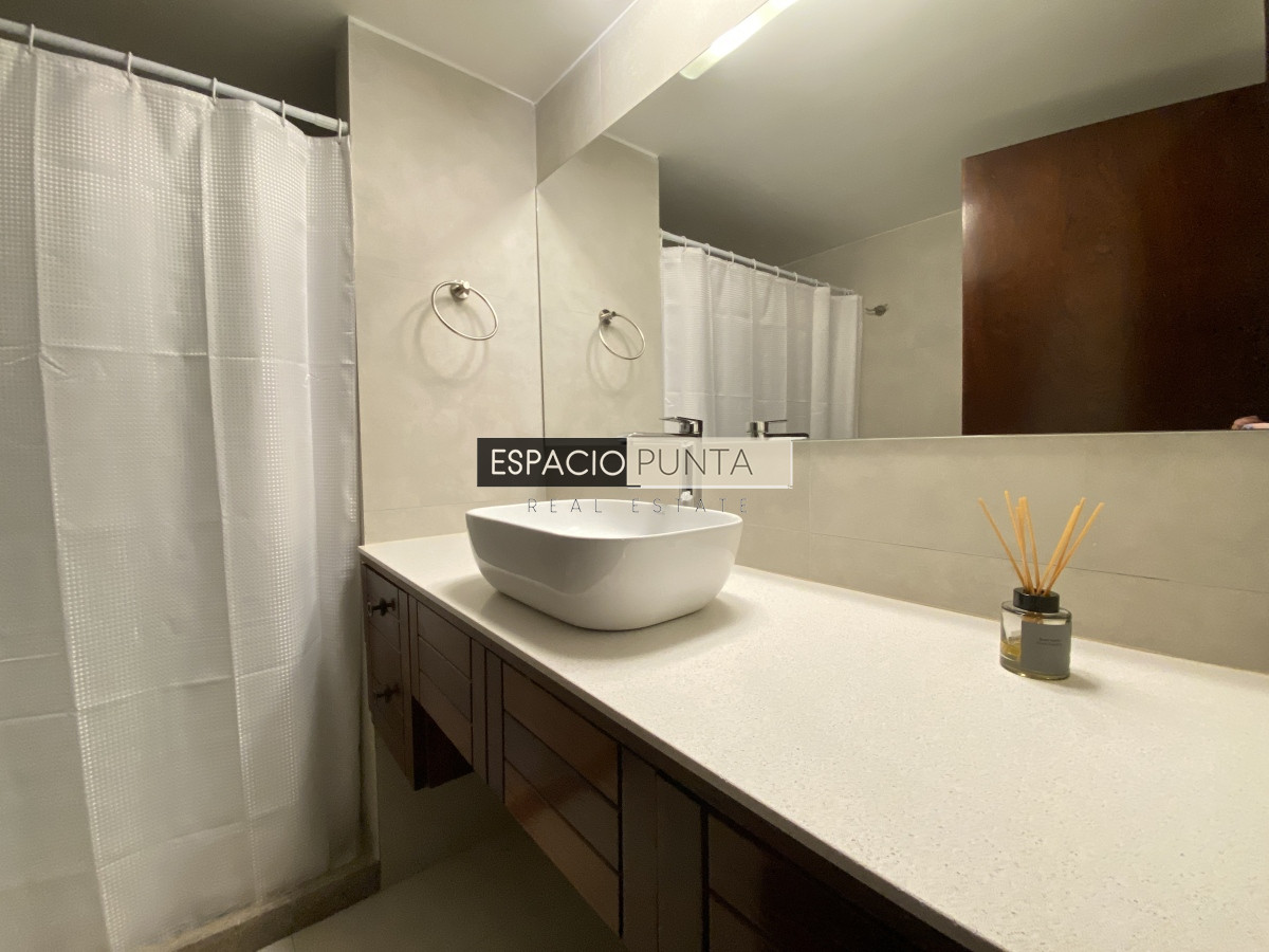 Casa ID.275 - Vendo Casa en Playa Mansa