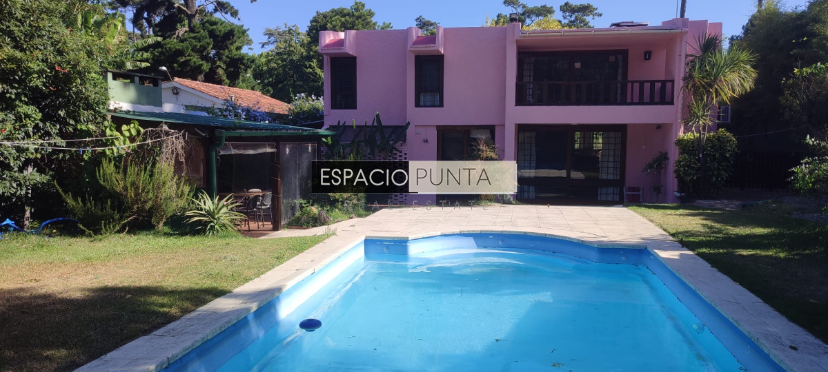 Casa ID.2124 - Casa en Punta del Este, Mansa