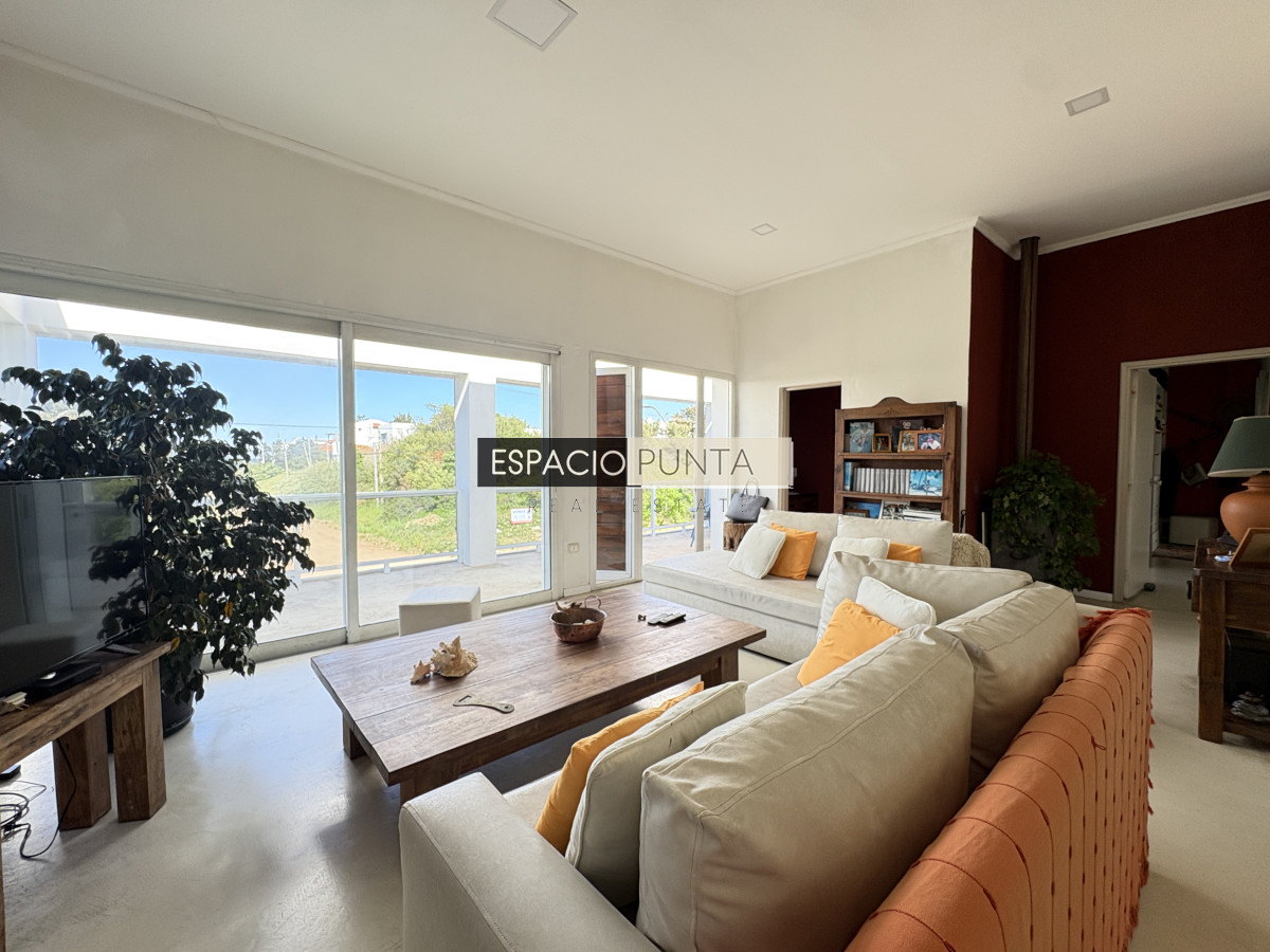 Casa ID.3199 - Moderna Casa a metros del MAR