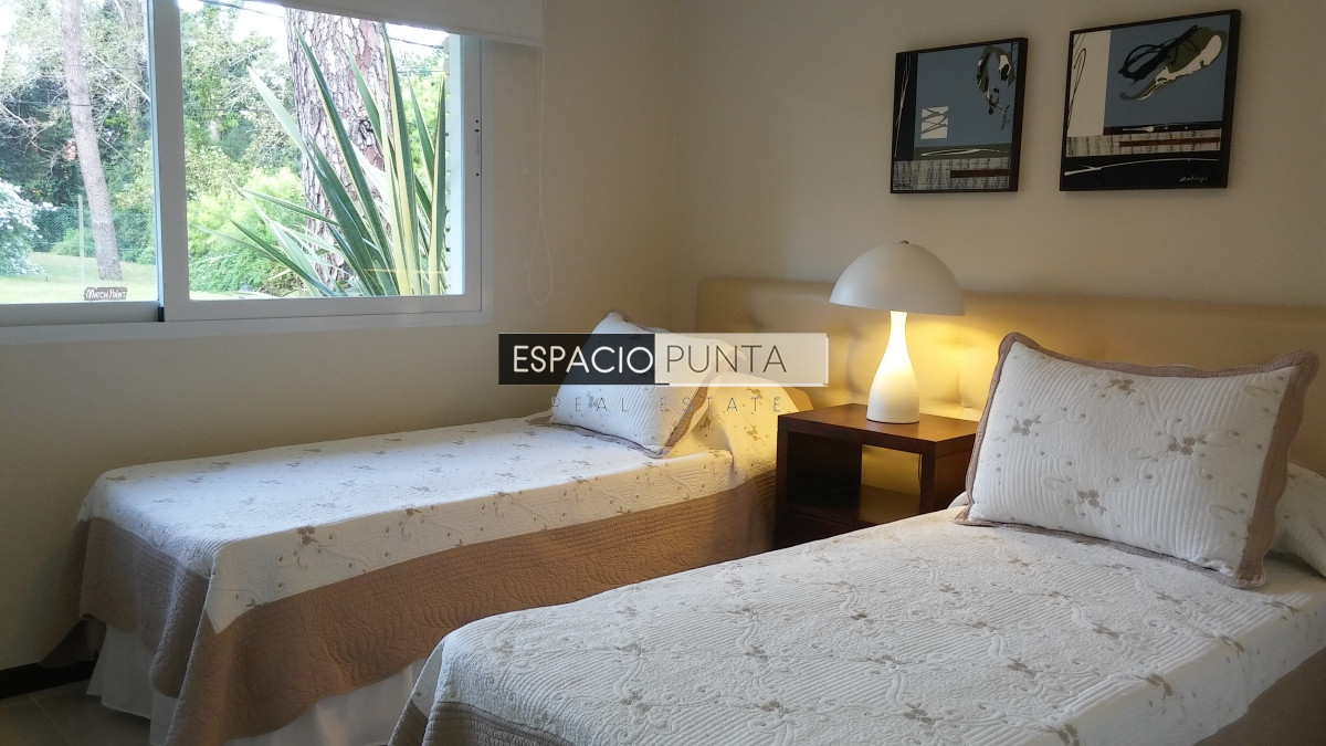 Casa ID.297 - Casa en Venta a  pasos del Mar Punta del este