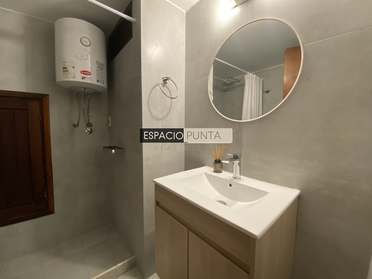 Casa ID.275 - Vendo Casa en Playa Mansa