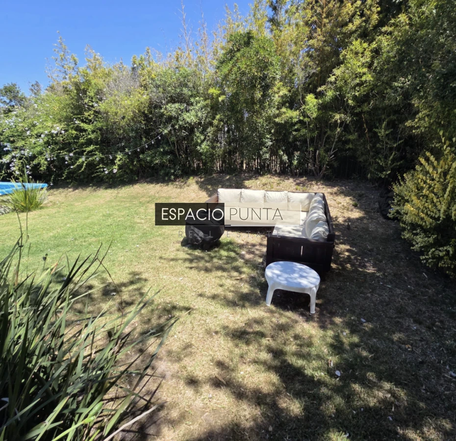 Casa ID.3917 - Gran casa en La Barra con piscina