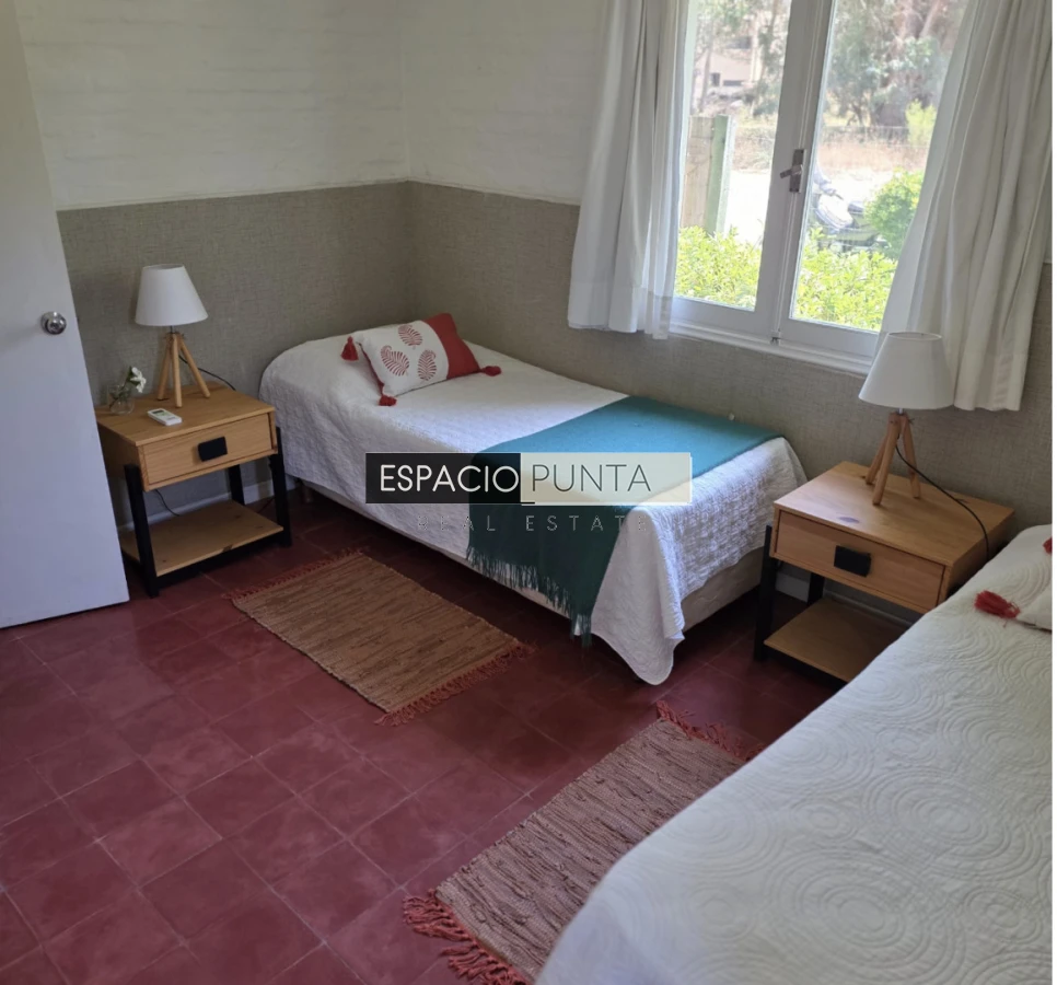 Casa ID.3917 - Gran casa en La Barra con piscina