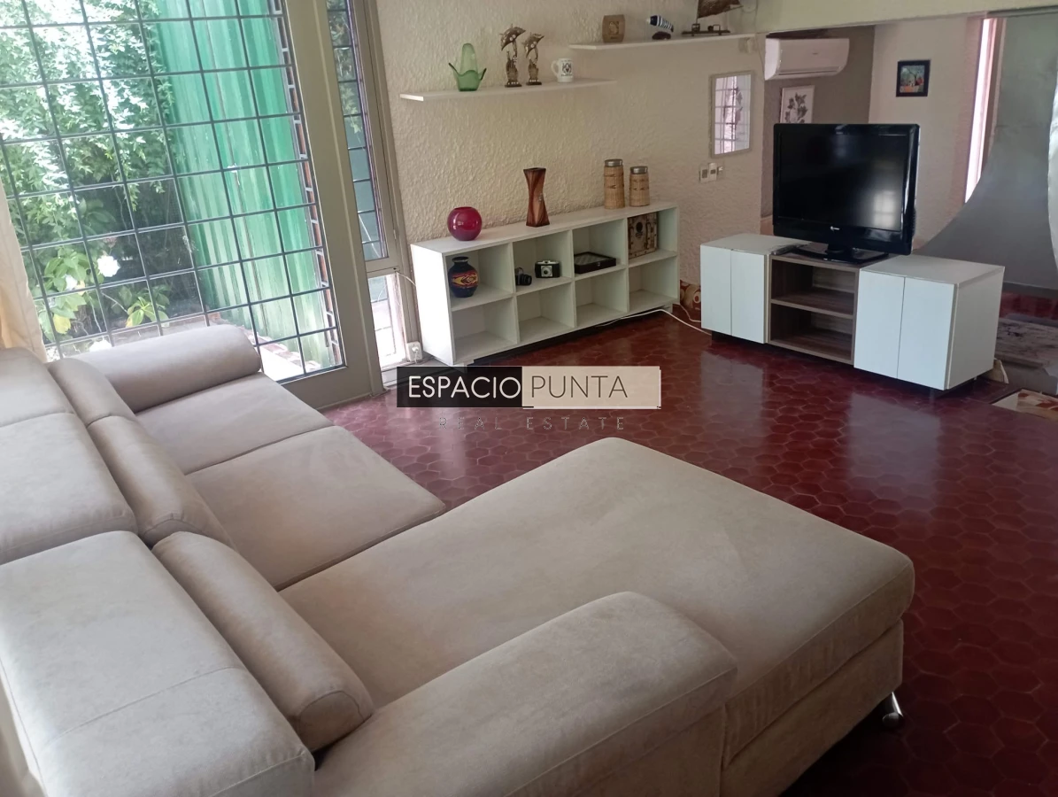 Casa ID.2124 - Aqluiler anual casa en Nuevo Cantegril