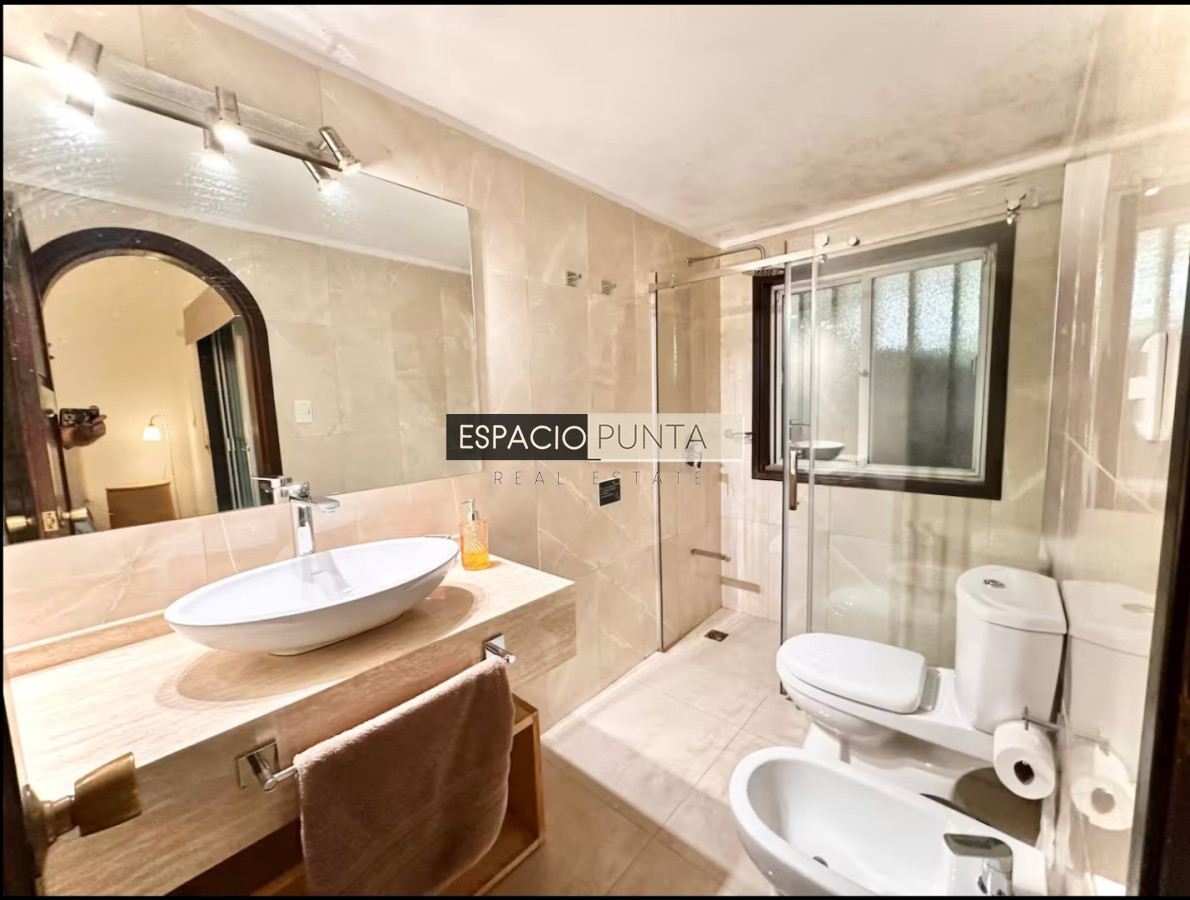 Casa ID.5098 - Amplia casa en Lugano en alquiler temporal