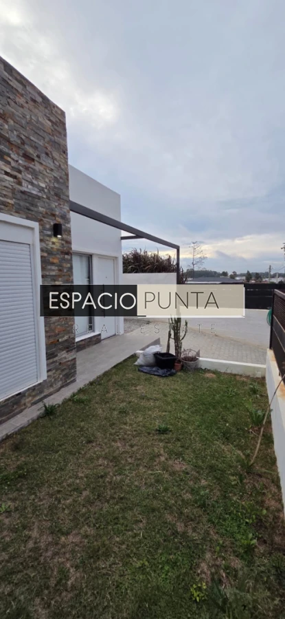 Casa ID.4685 - Hermosa Casa A Estrenar
