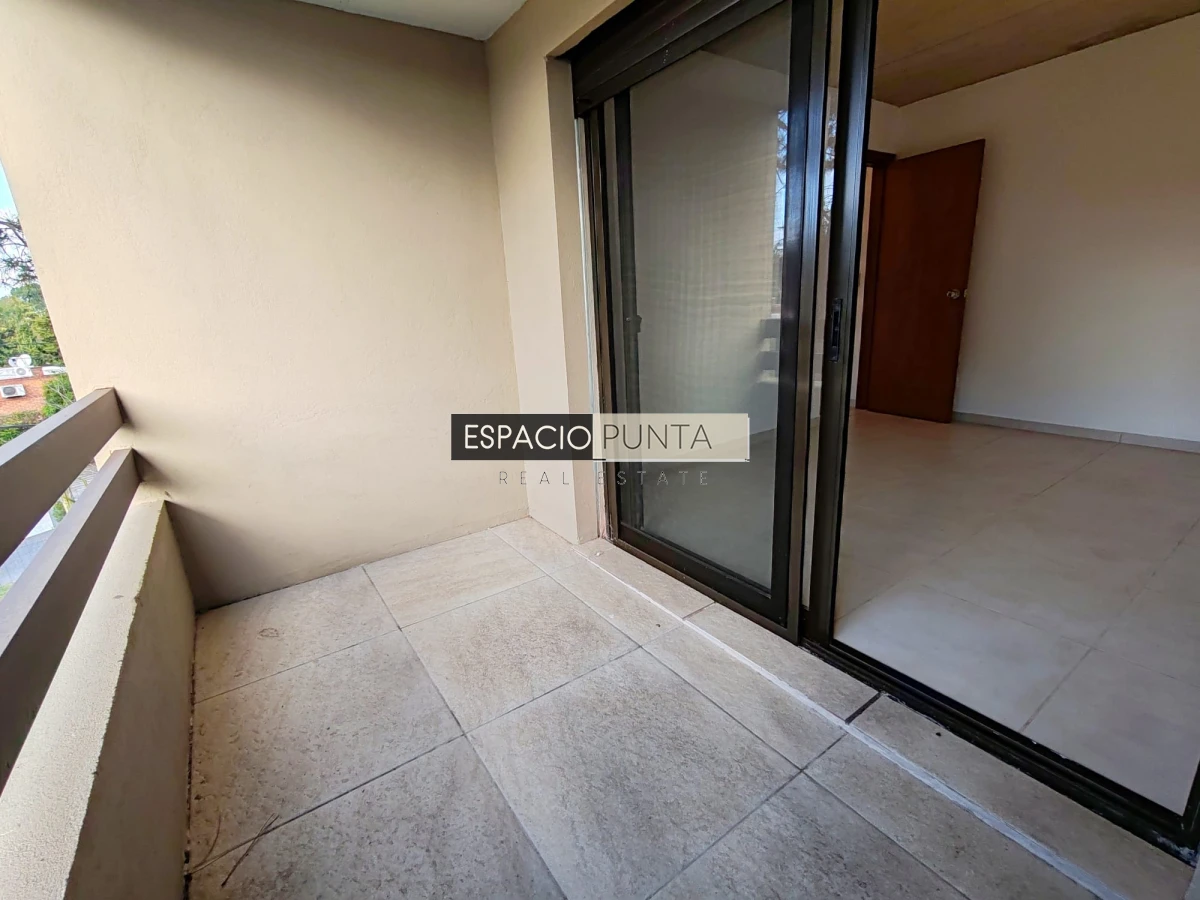 Casa ID.1218 - Casa a estrenar de 2 dormitorios y medio en Pinares