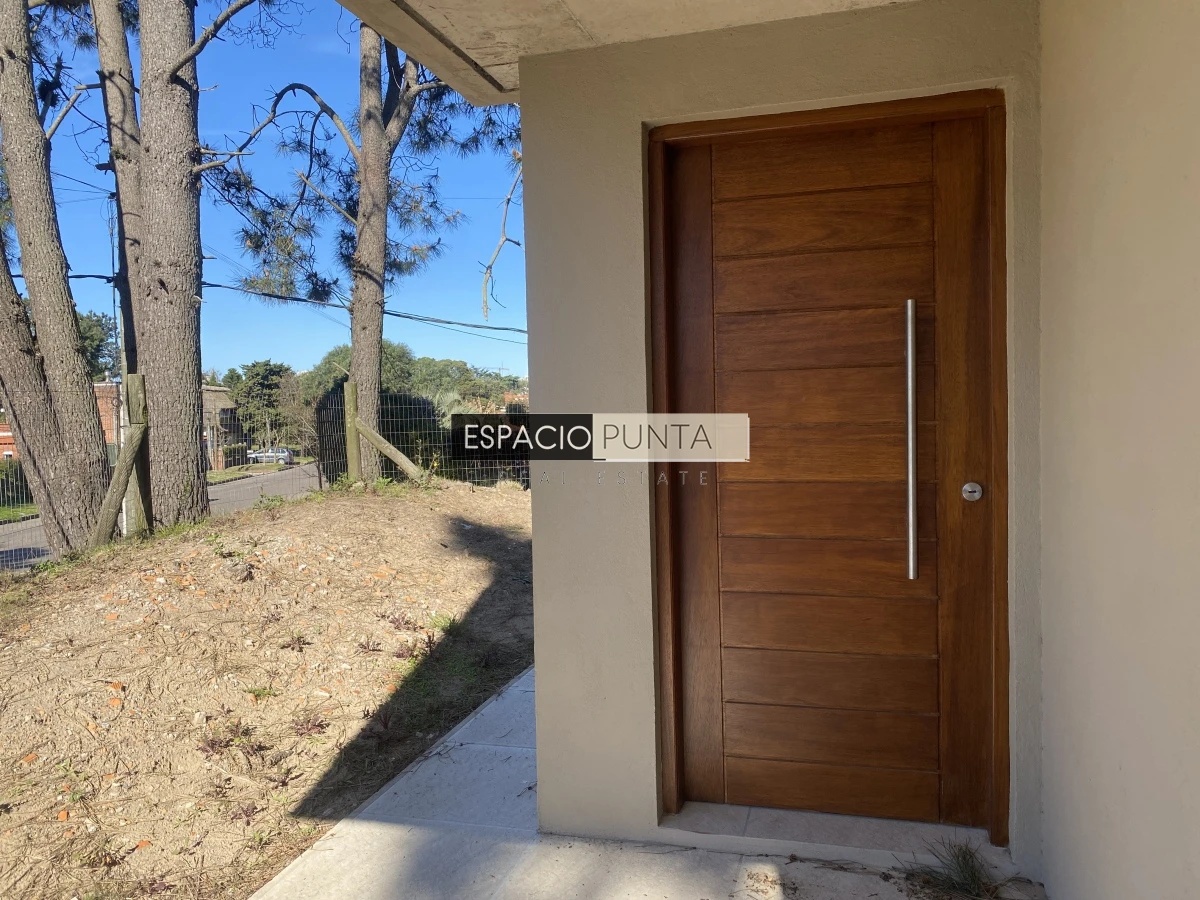 Casa ID.1218 - Casa a estrenar de 2 dormitorios y medio en Pinares