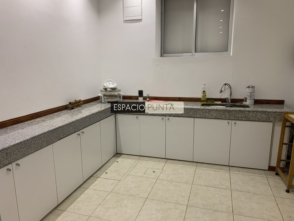 Casa ID.4735 - Hermosa Casa en Pinares