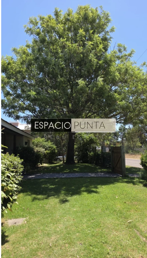 Casa ID.3917 - Gran casa en La Barra con piscina