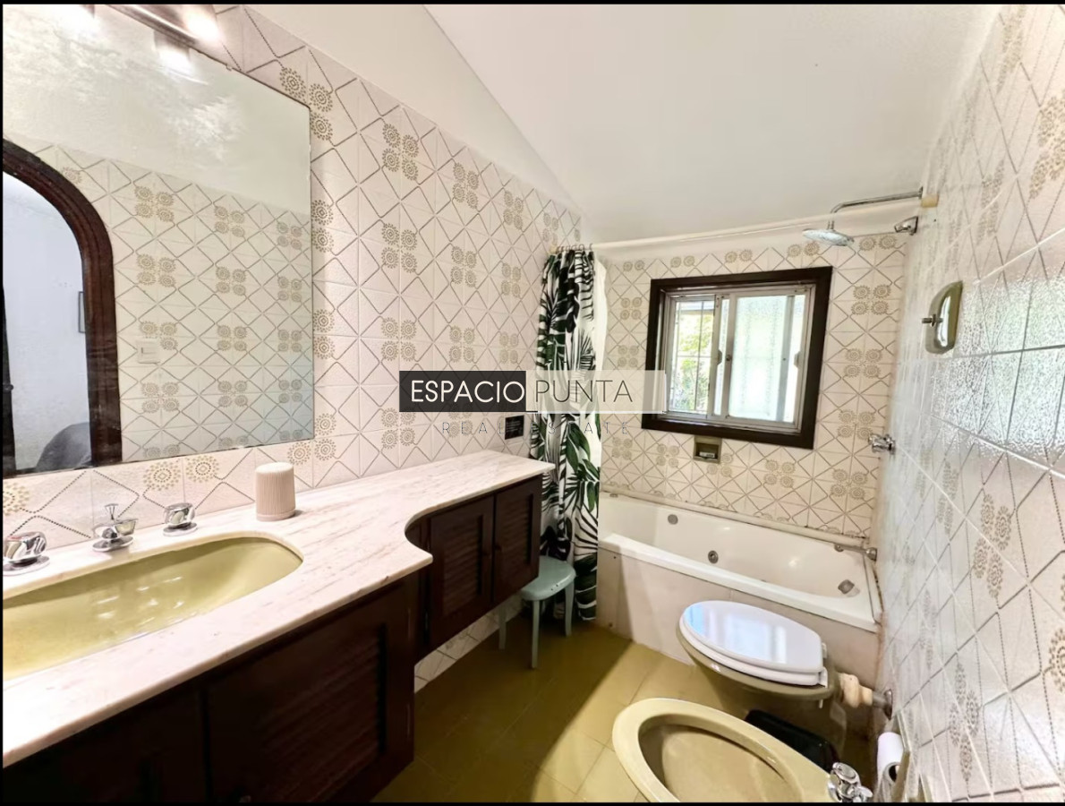 Casa ID.5098 - Amplia casa en Lugano en alquiler temporal
