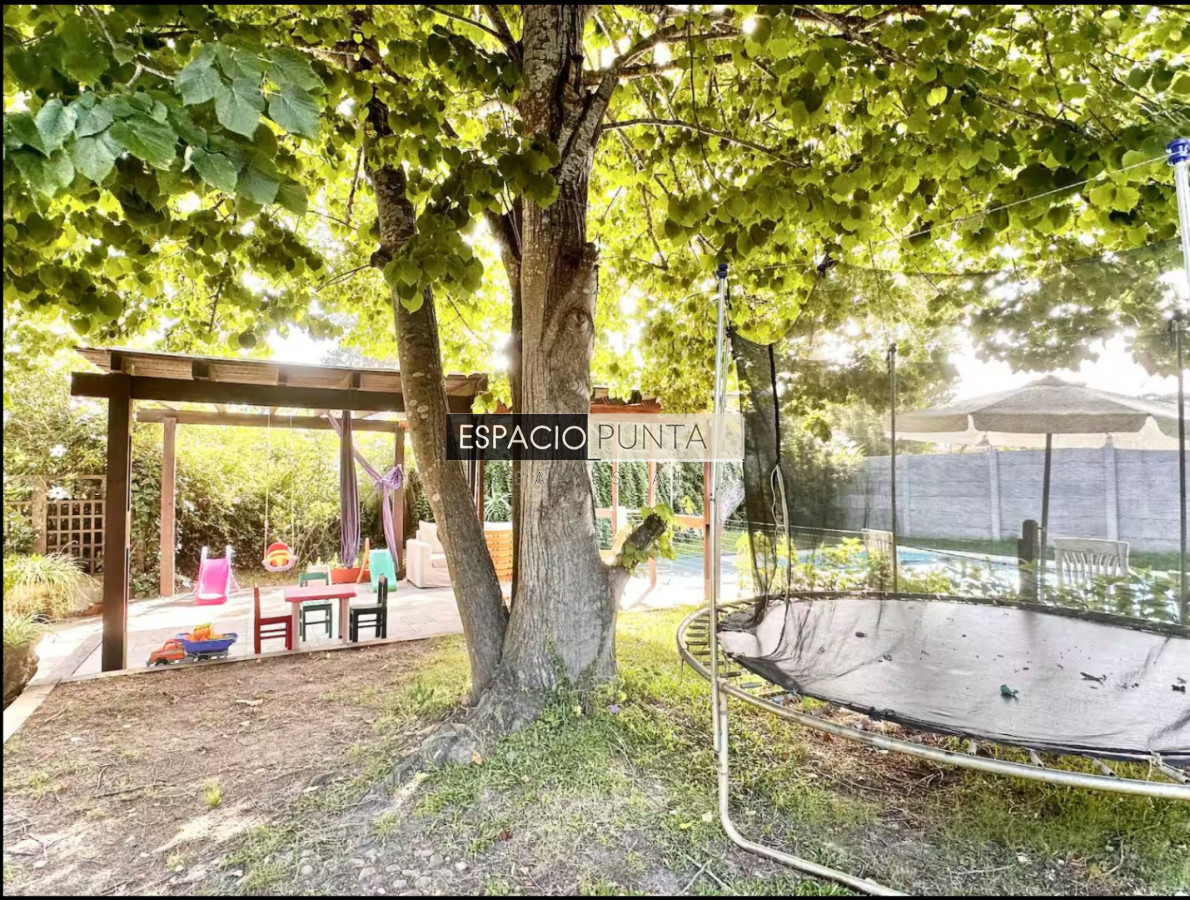 Casa ID.5098 - Amplia casa en Lugano en alquiler temporal