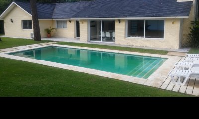 Casa en Venta a  pasos del Mar Punta del este