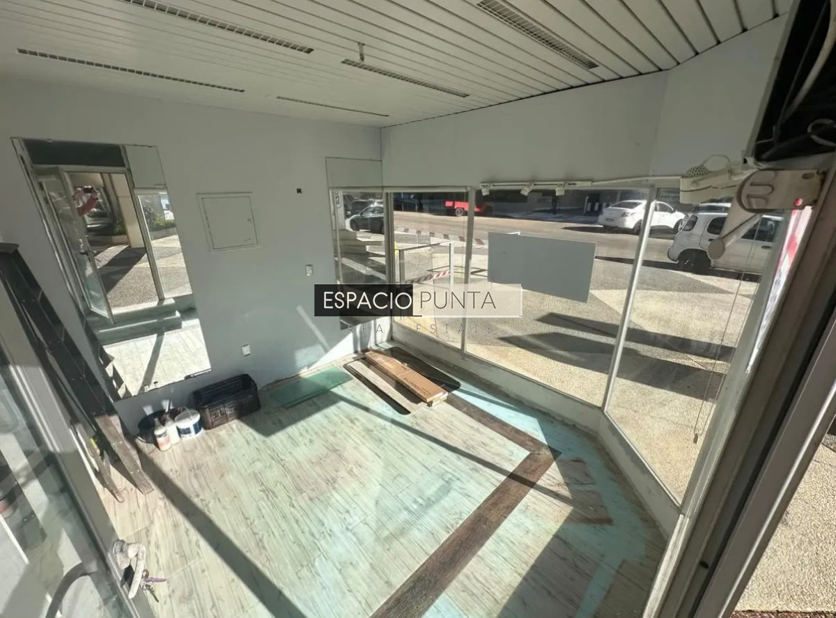 Local Comercial ID.5106 - Local comerial a la venta en Península