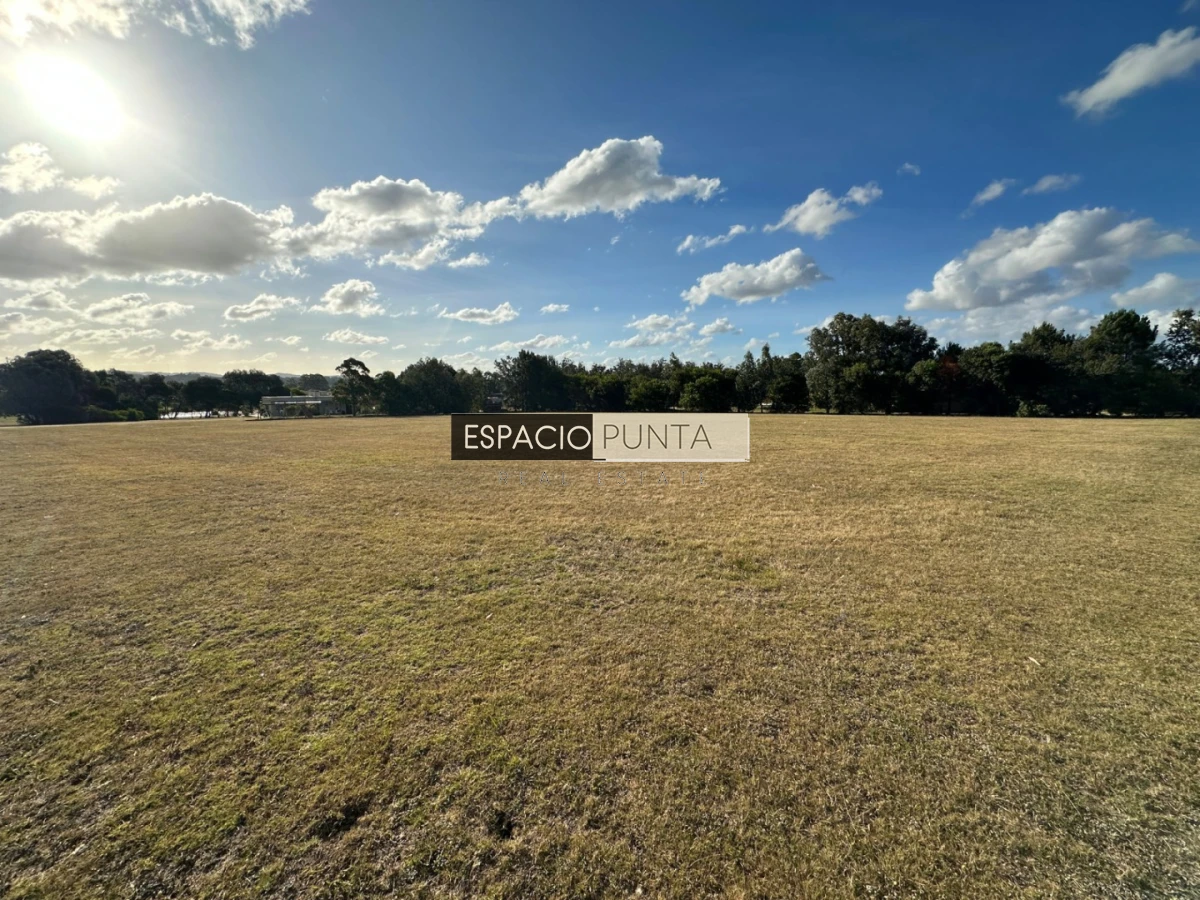 Terreno ID.3951 - Lote en VENTA