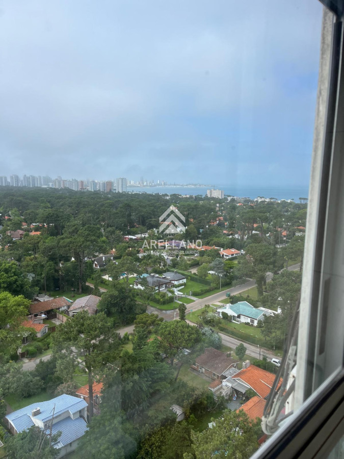 Apartamento ID.5838 - Venta Apartamento 3 dormitorios Roosevelt.