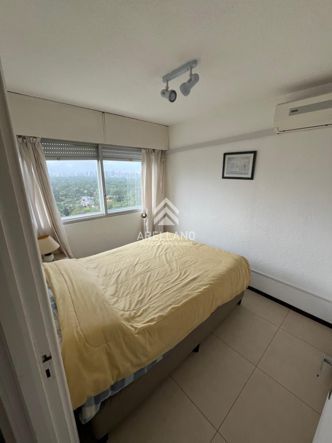 Apartamento ID.5838 - Venta Apartamento 3 dormitorios Roosevelt.