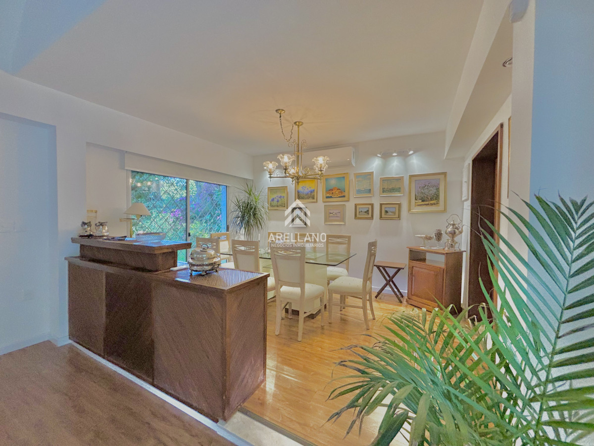 Casa ID.5396 - Venta casa 4 dormitorios Cantegril