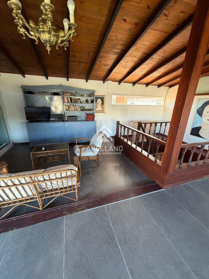 Casa ID.6568 - Venta Casa 5 dormitorios Pinares 