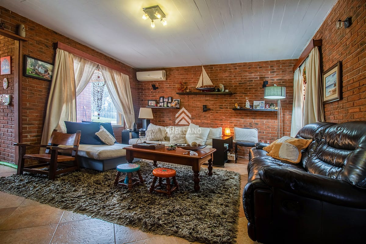 Casa ID.5400 - Venta casa en oportunidad a pasos de playa mansa.