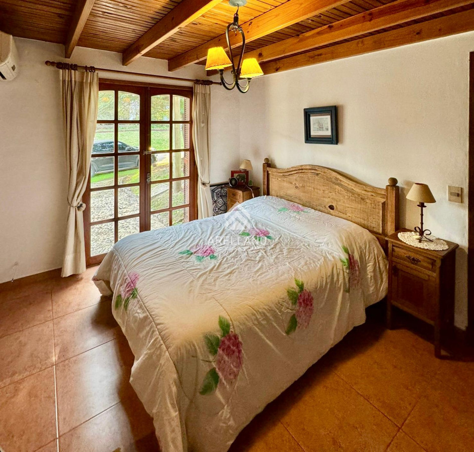 Casa ID.4855 - Casa en venta zona Pinares