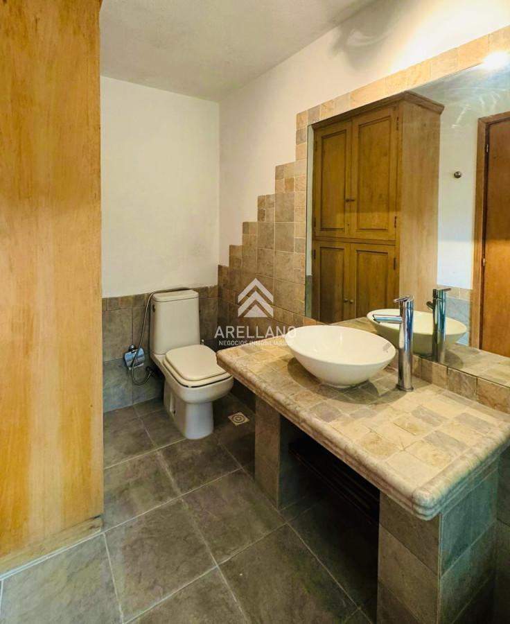 Casa ID.4855 - Casa en venta zona Pinares