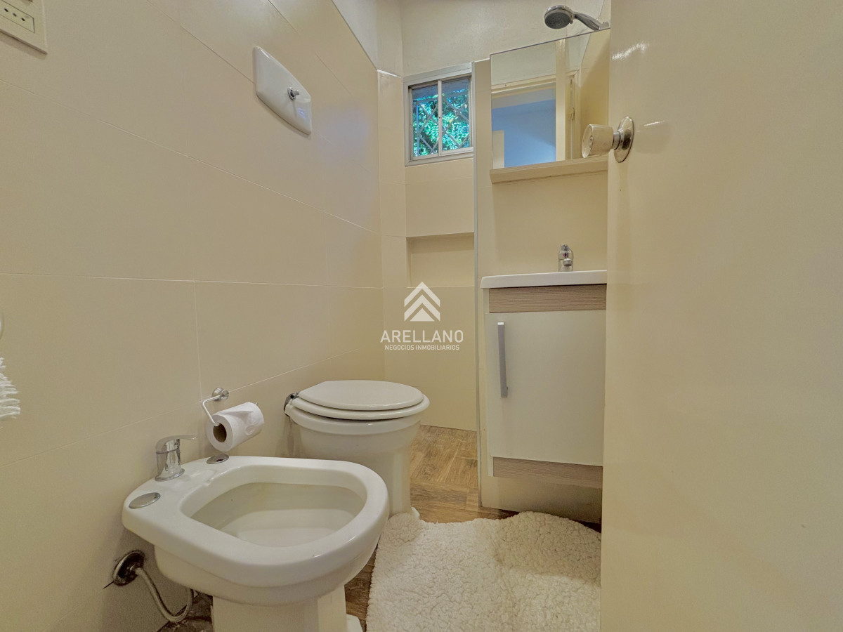 Casa ID.5396 - Venta casa 4 dormitorios Cantegril