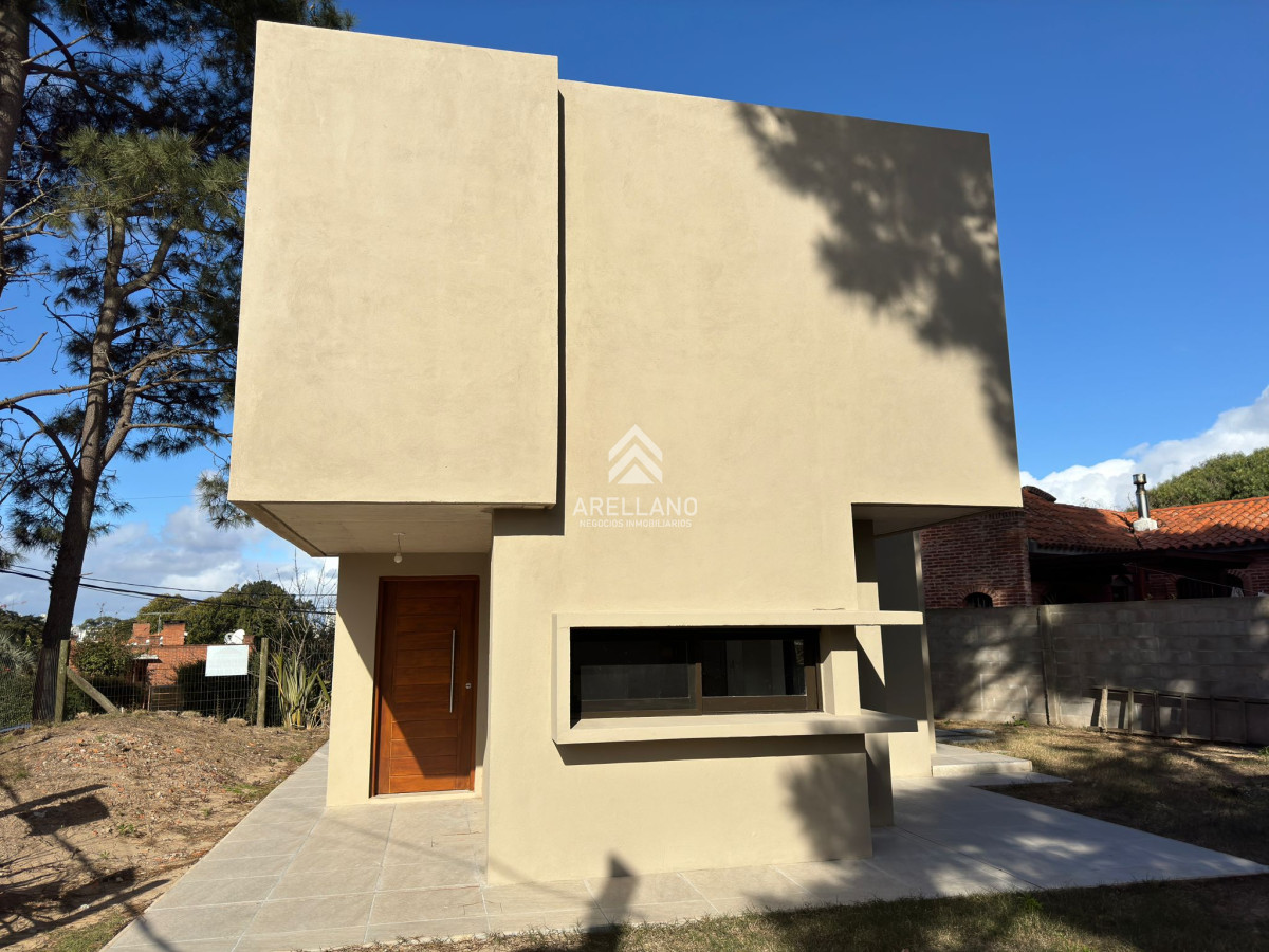 Casa ID.5031 - Venta casa 3 dormitorios en Altos de Pinar