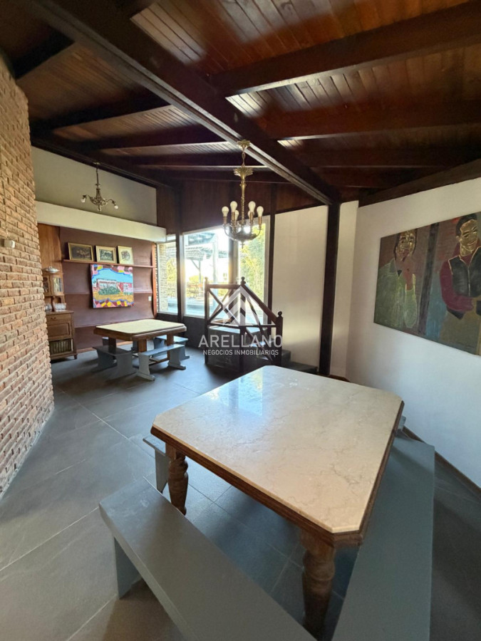 Casa ID.6568 - Venta Casa 5 dormitorios Pinares 