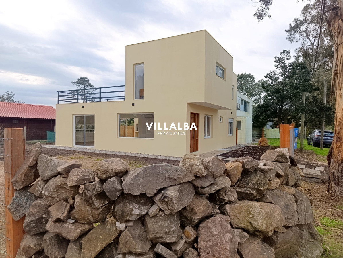 Apartamento ID.4851 - Venta pinares 3 dormitorios