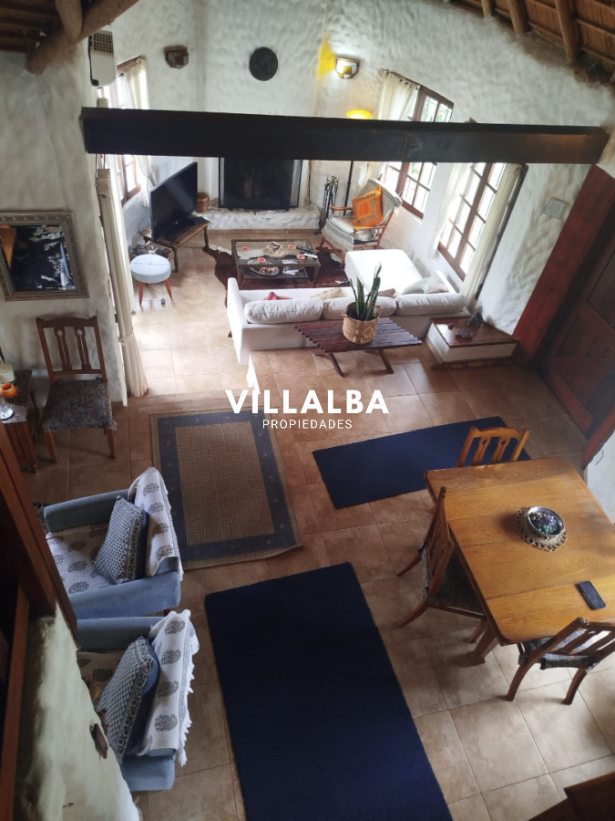 Apartamento ID.4399 - Casa en venta 4 dormitorios pinares