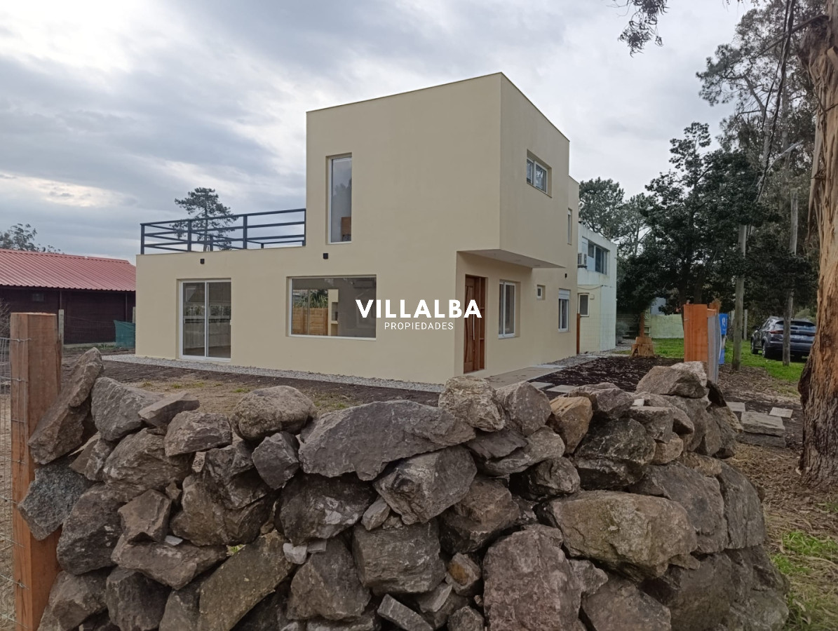 Apartamento ID.4851 - Venta pinares 3 dormitorios