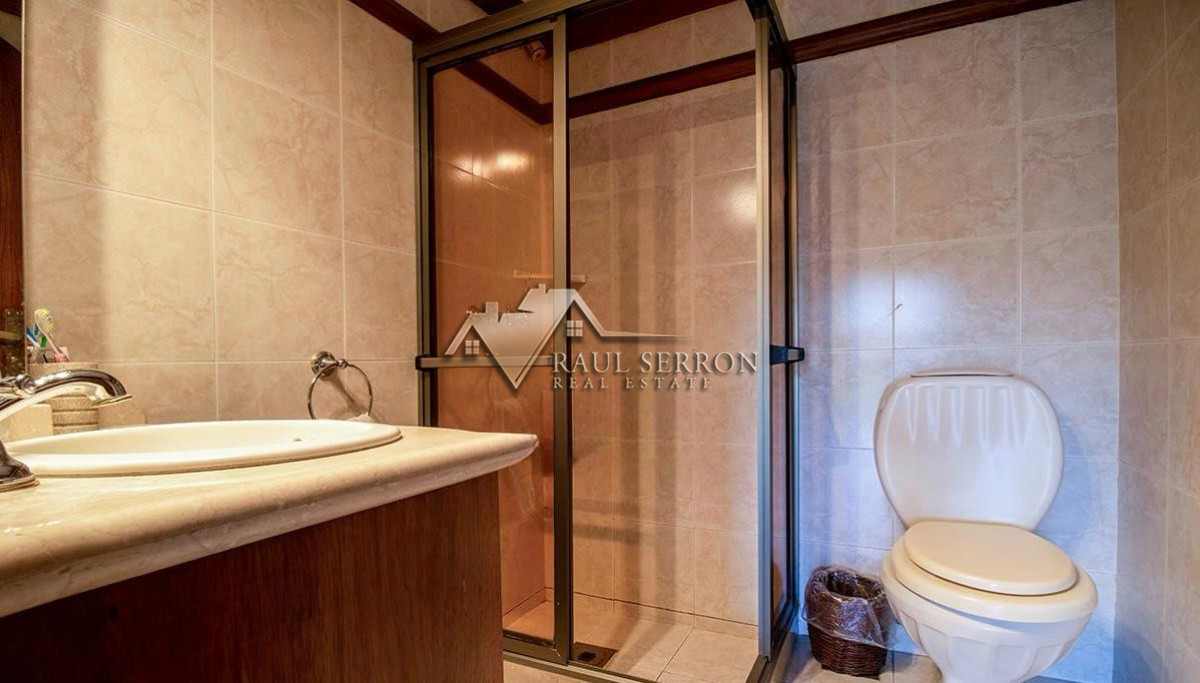 Casa ID.3235 - VENTA DE CASA DE 8 DORMITORIOS EN PINARES PUNTA DEL ESTE