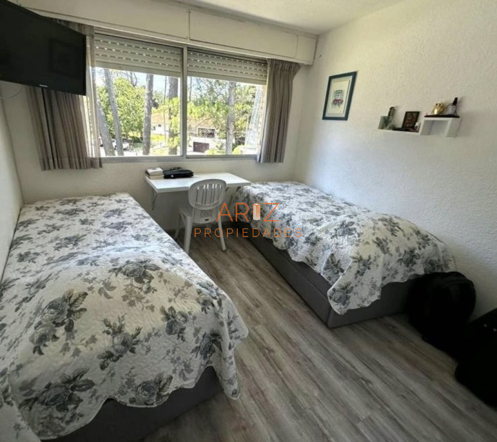 Apartamento ID.2098 - Venta apartamento 2 dormitorios 2 baños Punta del Este Mansa 