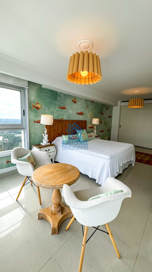 Apartamento ID.541 - Torrelobos esquinero en venta, 4 dormitorios excelente vista
