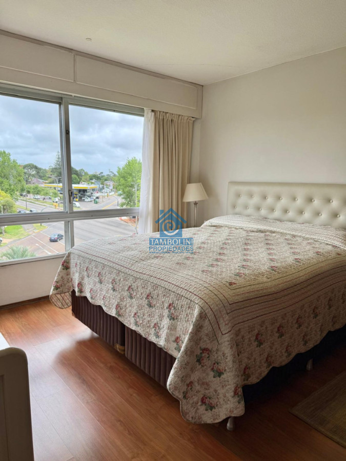 Apartamento ID.985 - Venta apartamento Roosevelt 2 dormitorios y servicio