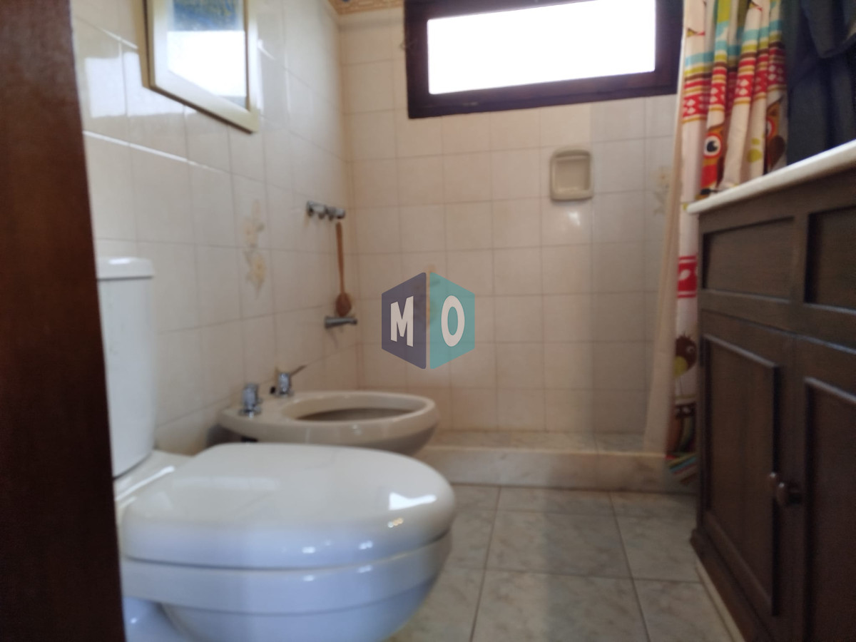 Casa ID.1184 - Venta casa mansa 5 dormitorios