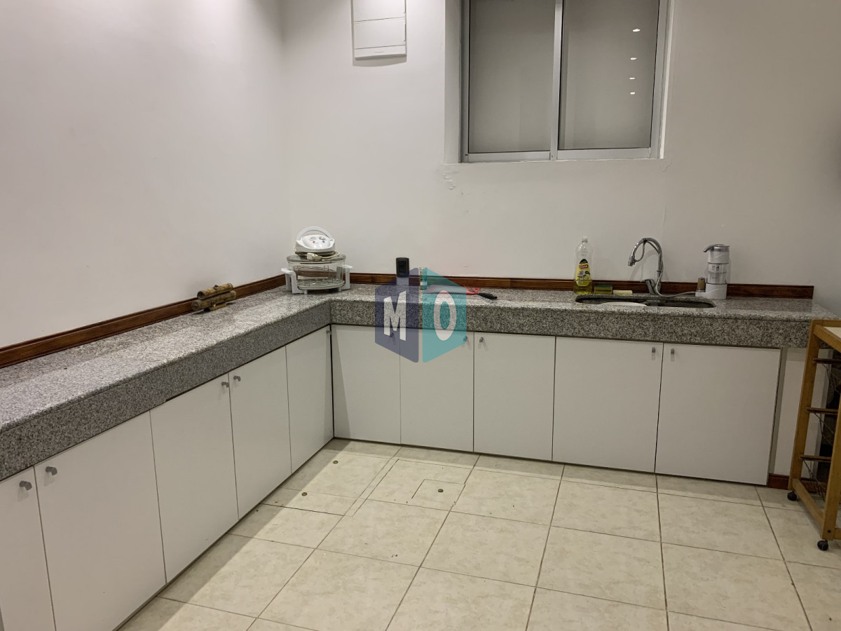 Casa ID.1182 - Venta casa 4 dormitorios Pinares.