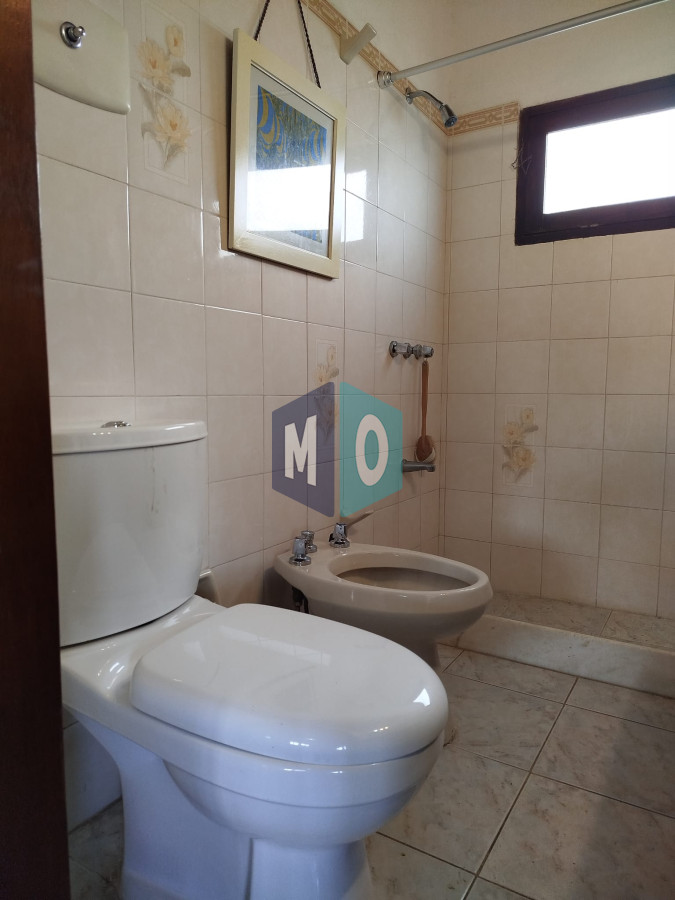 Casa ID.1184 - Venta casa mansa 5 dormitorios