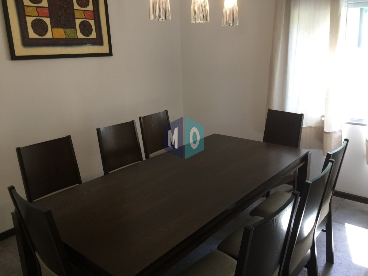 Casa ID.1182 - Venta casa 4 dormitorios Pinares.