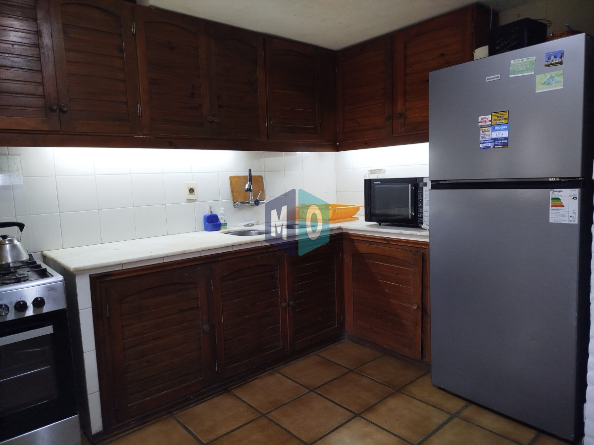 Casa ID.1184 - Venta casa mansa 5 dormitorios