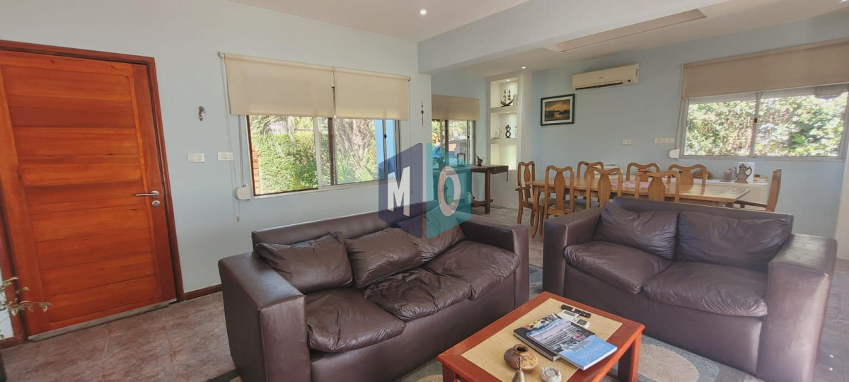 Casa ID.1062 - Venta casa 3 dormitorios zona muy tranquila