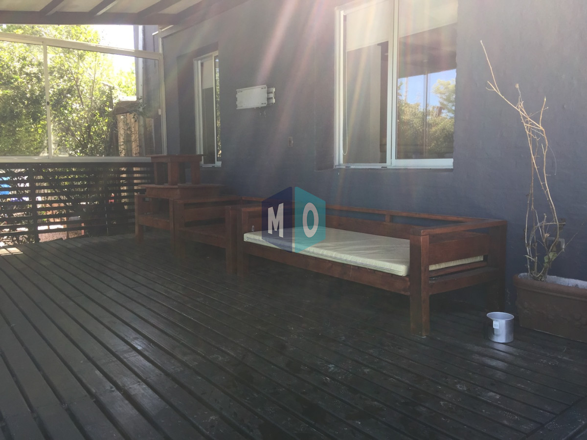 Casa ID.1182 - Venta casa 4 dormitorios Pinares.