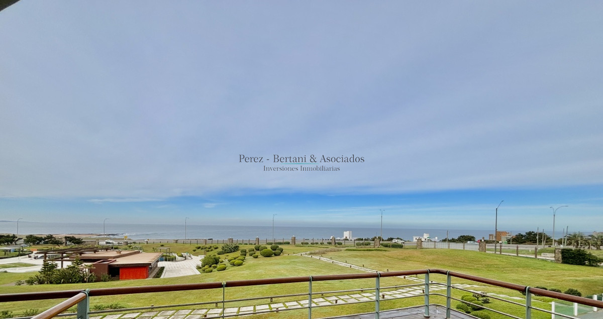 Apartamento ID.935 - Apartamento venta punta del este mansa 4 dormitorios 
