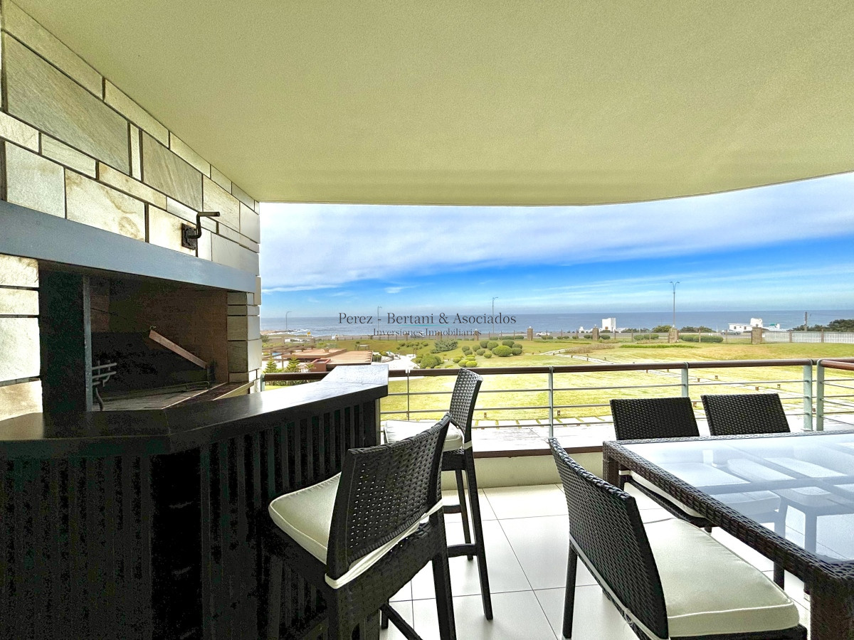 Apartamento ID.935 - Apartamento venta punta del este mansa 4 dormitorios 