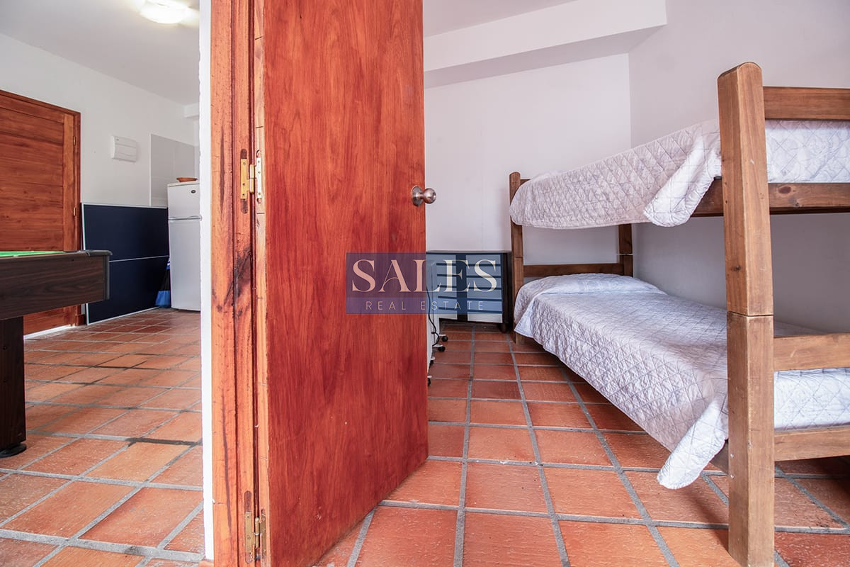 Casa ID.777 - Venta casa 4 dormitorios cantegril