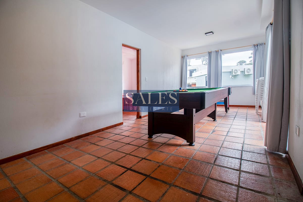 Casa ID.777 - Venta casa 4 dormitorios cantegril
