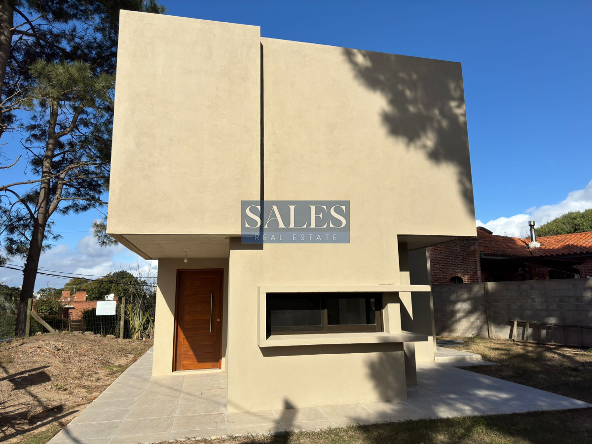 Casa ID.774 - Venta casa 3 dormitorios en altos de pinar