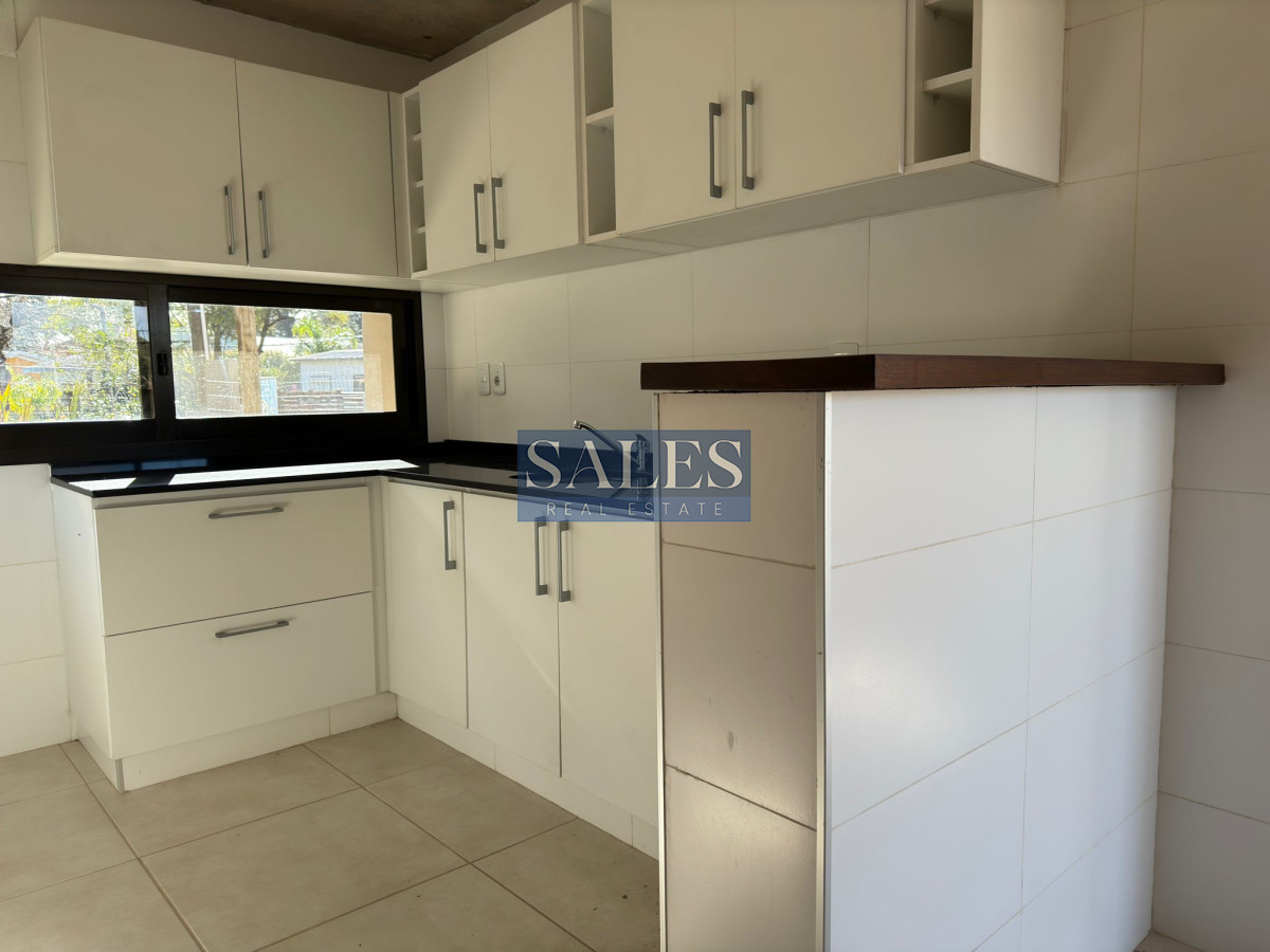 Casa ID.774 - Venta casa 3 dormitorios en altos de pinar