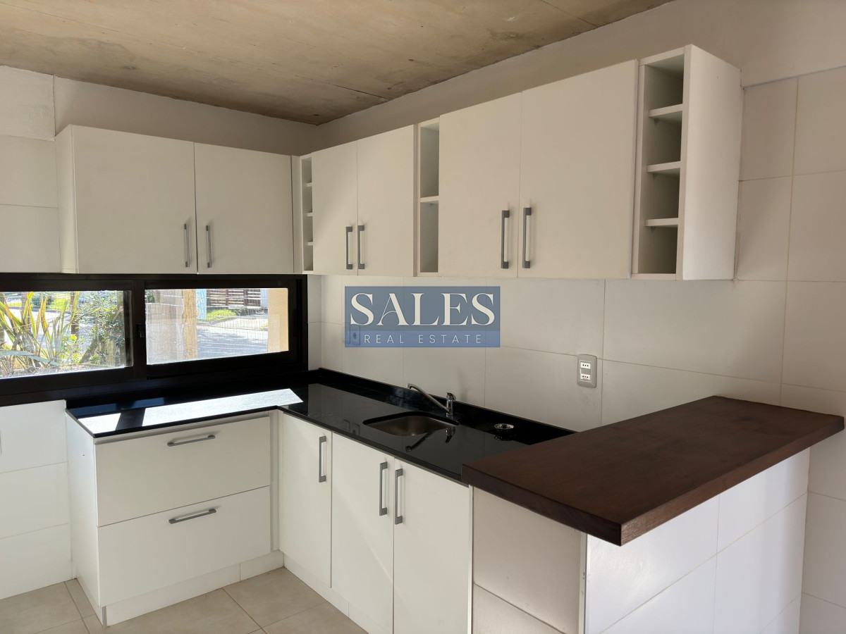 Casa ID.774 - Venta casa 3 dormitorios en altos de pinar